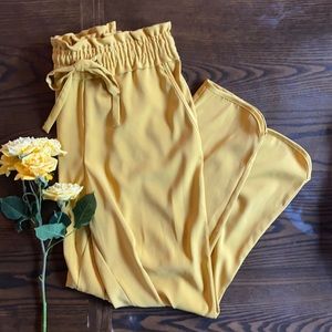 Zara dress pants. EUC